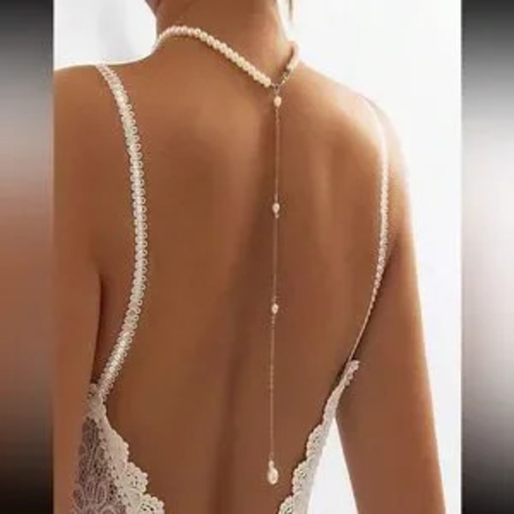 Pearl necklace?N368